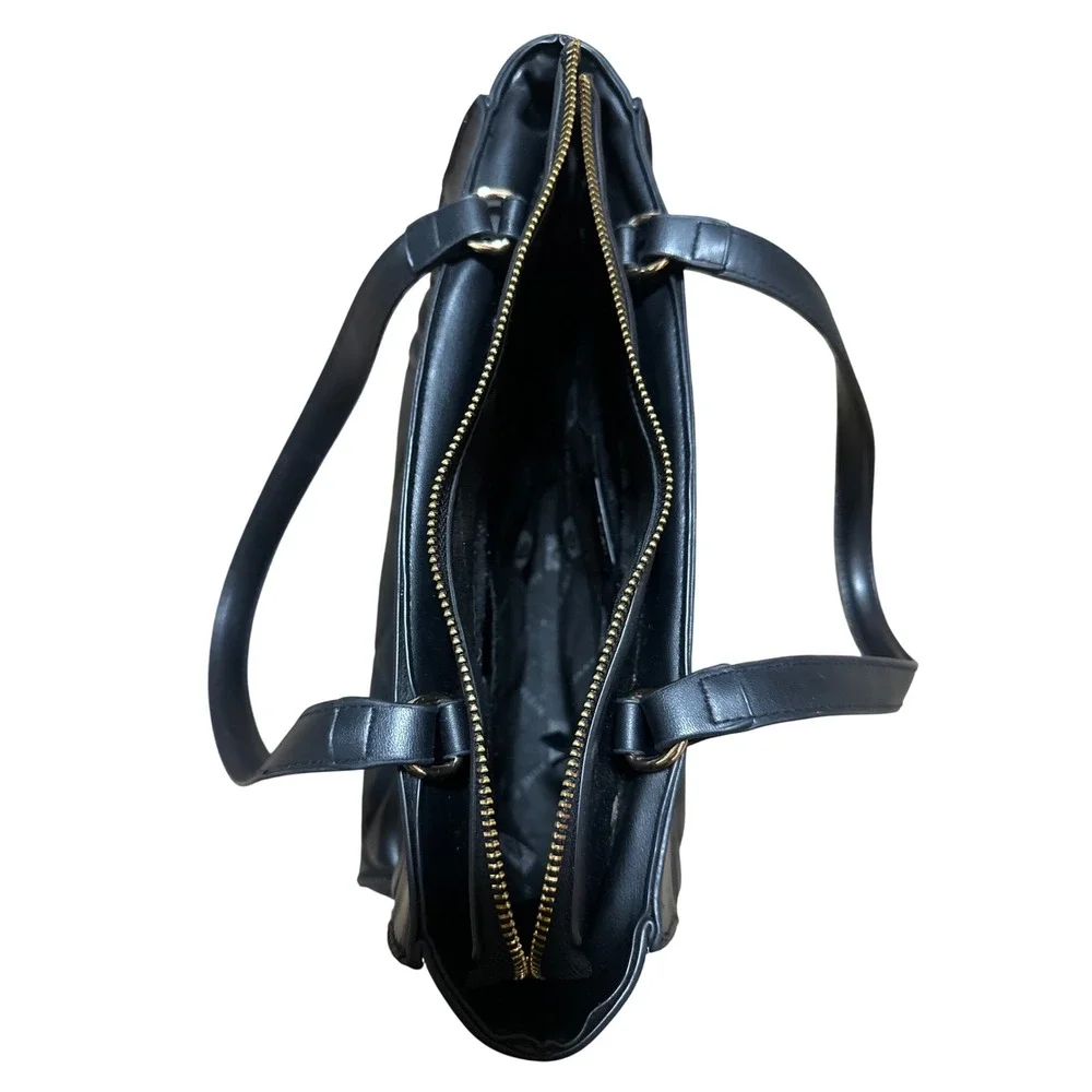 Black‎ Quilted Tote Handbag Gold Accent Top Zip Closure
